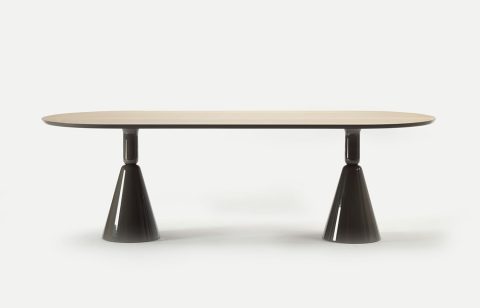 Table Pion